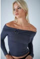 Kadın Gri Halka Aksesuarlı Madonna Yaka Crop Bluz COL3043