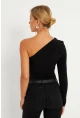 Kadın Siyah Çapraz Yaka Tek Kol Çıtçıtlı Body B5009
