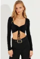 Kadın Siyah Önü Büzgülü Crop Bluz B3015