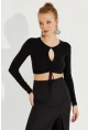 Kadın Siyah Önü Damla Büzgülü Crop Bluz AYD246