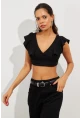 Kadın Siyah Volanlı Crop Bluz B2589