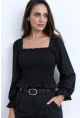 Gipeli Kare Yaka Volan Detaylı Siyah Bluz