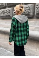 Kadın Yeşil Kapüşonlu Oversize Cepli Düğmeli Ekose Gömlek Ceket