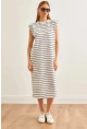 Vatkalı Çizgili Midi Elbise Beyaz